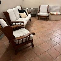 Divano in legno rustico