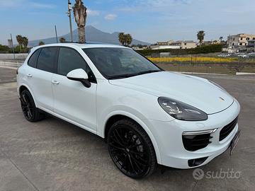 Porsche Cayenne Platinum Edition 3.0 Diesel 250cv 