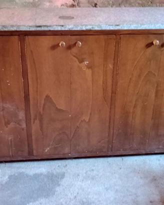 Armadio in legno