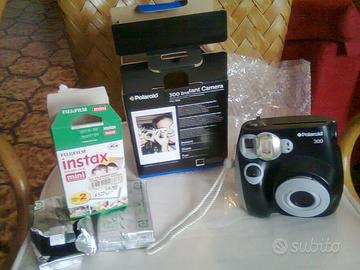Polaroid 300 instant camera usata ma pari al nuovo