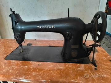Macchina per cucire SINGER anni '60