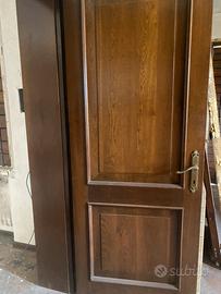 Porte in legno con telaio