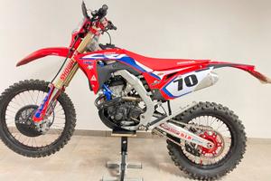 Honda CRF 250 R con ÖHLINS