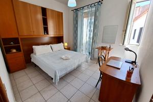 SETTEMBRE, FRONTE MARE, GANZIRRI, 5 persone