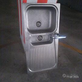 Lavello in acciaio inox