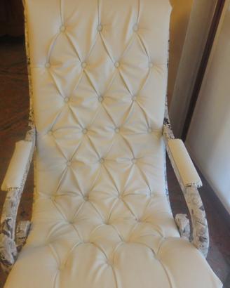 Sedia dondolo poltrona