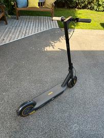 Monopattino eletteico segway ninebot G30 Max