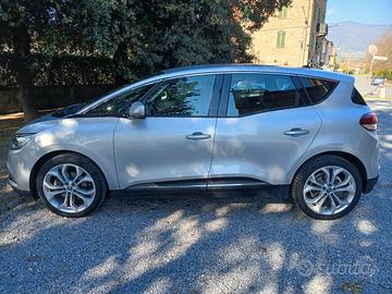 Renault Scenic 1.5 dci 110cv