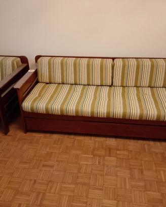 divano letto+ poltrona 