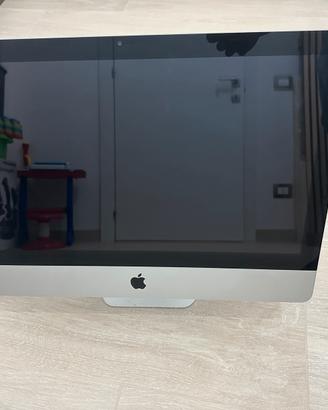 iMac 21.5"/3.06/2x2GB/1TB/4670 - 256MB/SD/LKB/ITA