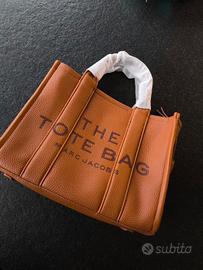 THE TOTE BAG - Marc Jacobs