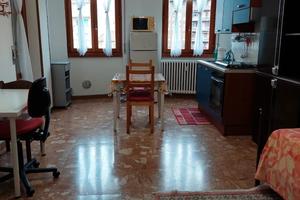 Solo per studenti e studentesse universitari