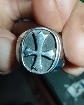 anello bagnato argento veramente bello e unico 