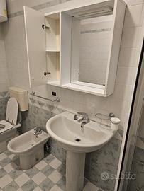 mobile bagno e lavandino