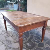 Tavolo in stile Luigi XVI 