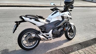 Nc750x