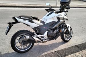 Nc750x