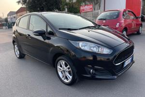 FORD - Fiesta - 1.2 82 CV 5p. Black & White Ed.