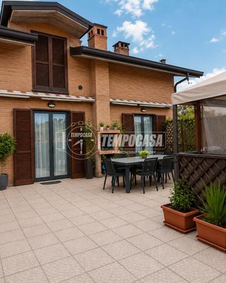2 LOCALI TRASFORMABILE IN 3 CON TERRAZZO DI CIRCA