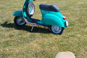 Piaggio Vespa 50 Special (V5B3) - 1975