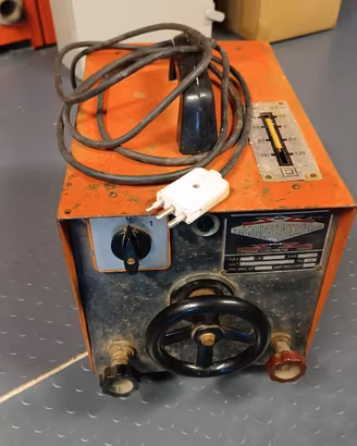 Saldatrice anni 70 L'Adriatica 130 Ampere