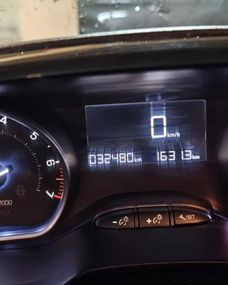 Peugeot 208 per neopatentati