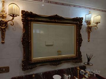 SPECCHIERA CON CORNICE ANTICA