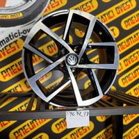 Set 4 cerchi in lega 17″ 5×112 ET45 J7,5 – Audi