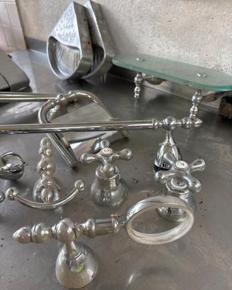 Set accessori  bagno in acciaio inox