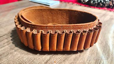 Cinturone caccia porta cartucce cartuccera