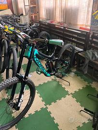 Norco aurum 2019 carbon bici dh