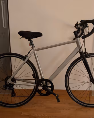 B’Twin Triban 100 taglia M – bici corsa / gravel