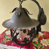 Lampada in ferro battuto