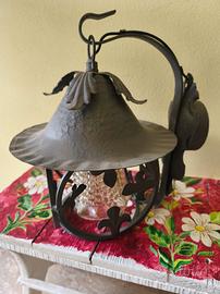 Lampada in ferro battuto