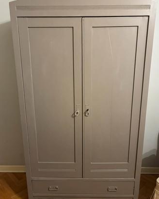 Armadio grigio