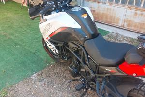 TRK 702 X
