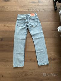 Jeans Levis