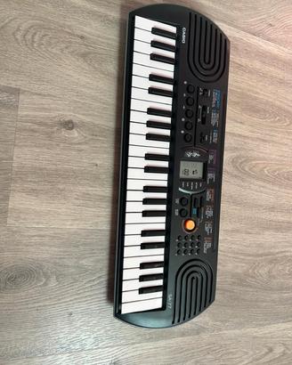 Poanola Casio SA77
