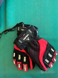 Guanti da snowboard Level rosso/nero