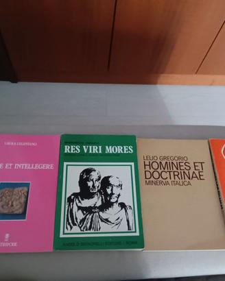 Libri di Latino anni 70