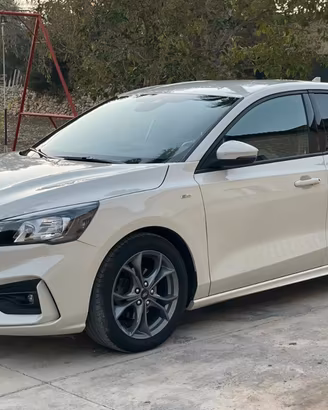 Ford Focus 1.5 EcoBlue 120CV ST-Line