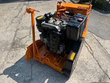 A162 Taglia asfalto motore Lombardini 3 cil.