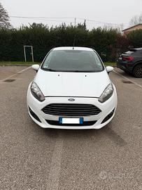 Ford Fiesta 1.5 tdci - NEOPATENTATI - 12 MESI DI G