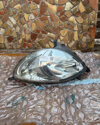 Auto Faro Proiettore Toyota Yaris Verso Fanale Sx
