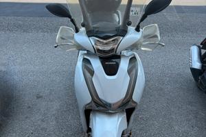 Honda sh 150i