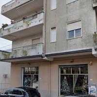 Appartamento circa 100 mq -Via Roma, Cirò Marina