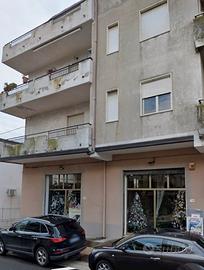 Appartamento circa 100 mq -Via Roma, Cirò Marina