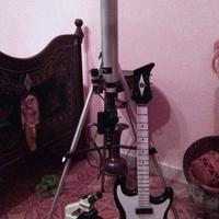 Telescopio - Binocolo - Microscopio  - Chitarra -