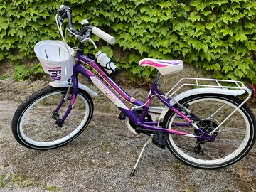 Bicicletta da bambina