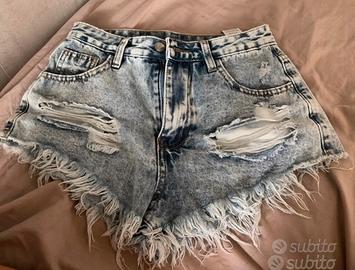 PANTALONCINI DI JEANS